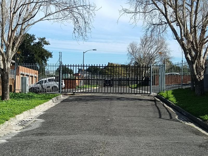 To Let 2 Bedroom Property for Rent in Brackenfell Western Cape